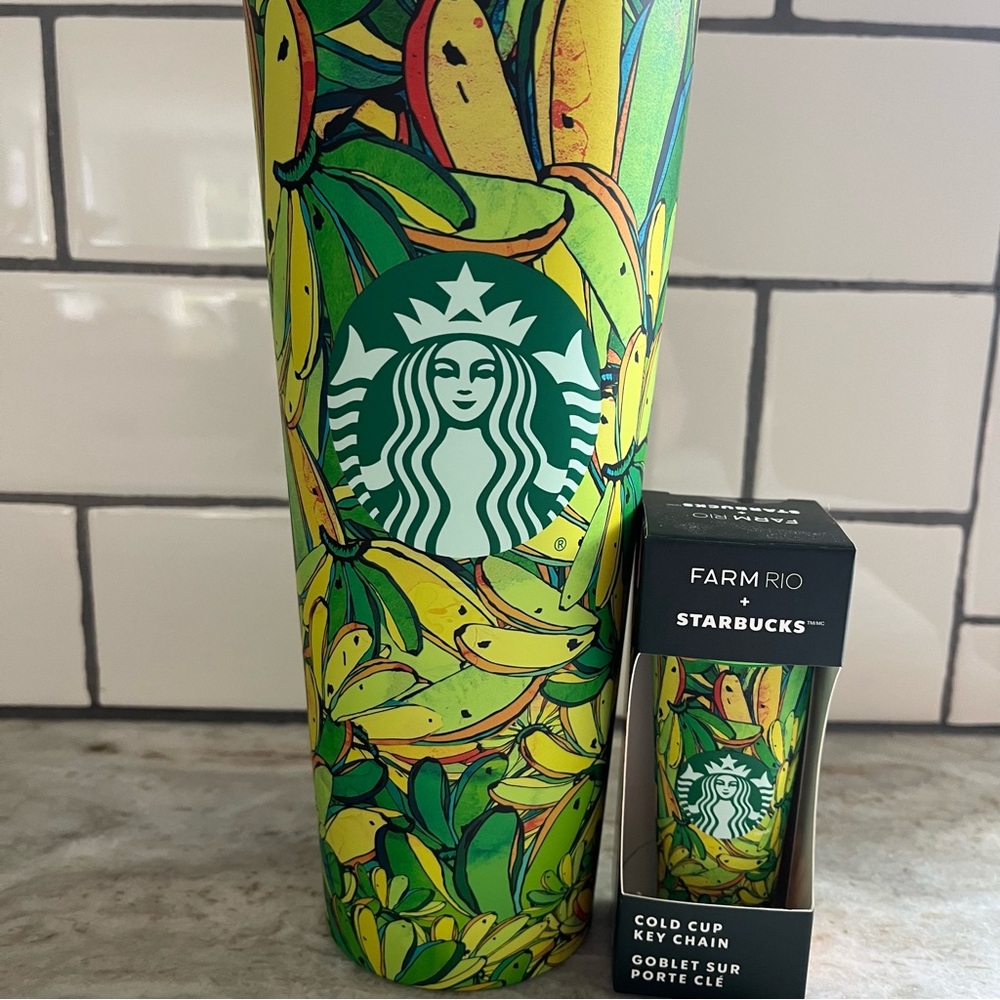 FARM Rio X Starbucks Board Banana 24 Ounce Cold Cup Tumber with Keychain NEW